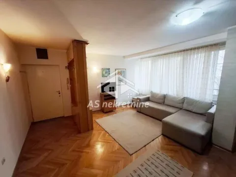 Rent, three bedroom apartment, 67m², Kalenić Pijaca, Vračar Sve Podlokacije - image 2