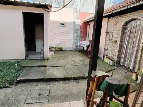 Sale, house, 71m², Zemun Kalvarija, Zemun Sve Podlokacije - image 17