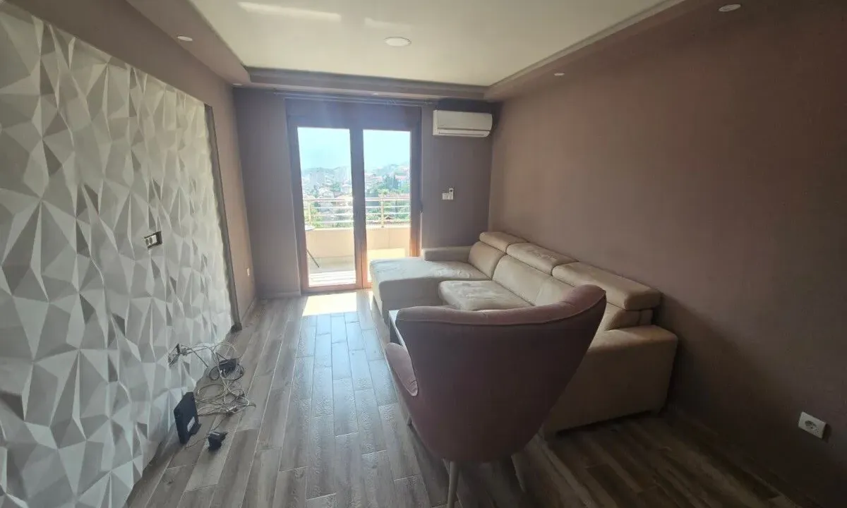 Prodaja, jednosoban stan, 44m², Herceg Novi, Crna Gora