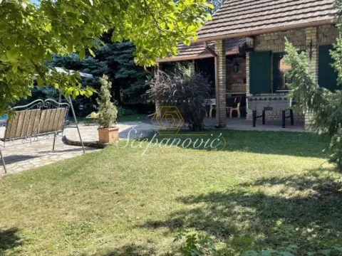 Prodaja, kuća, 202m², Sremska Kamenica, Petrovaradin - image 25