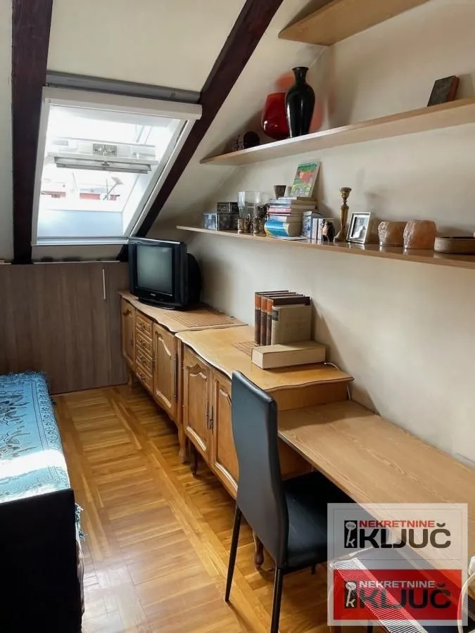 Prodaja, jednosoban stan, 19m², Sajmište, Novi Sad