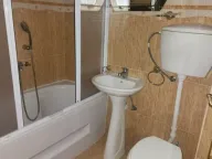 Izdavanje, četvorosoban stan, 220m², Gorica C, Podgorica - image 10