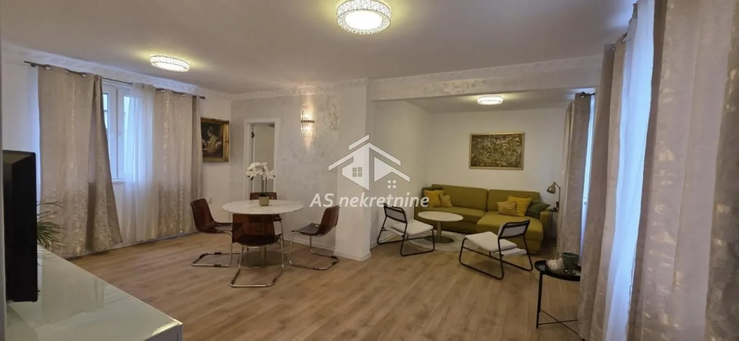 Izdavanje, stan, 55m², Savski Venac, Beograd
