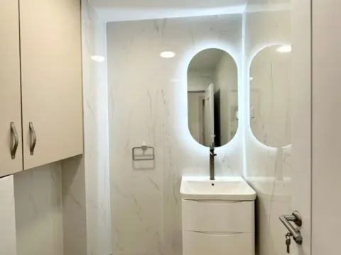 Sale, two bedroom apartment, 75m², Bečići, Budva - image 3