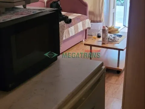 Izdavanje, stan, 16m², Centar, Novi Sad - image 2