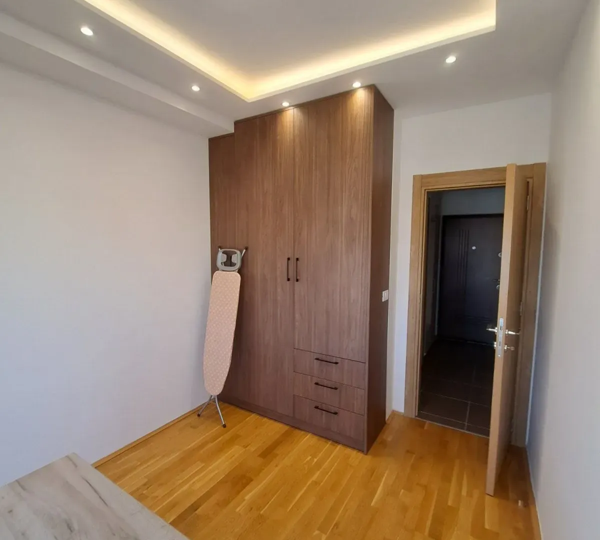 Rent, two bedroom apartment, 64m², Stari Aerodrom, Podgorica