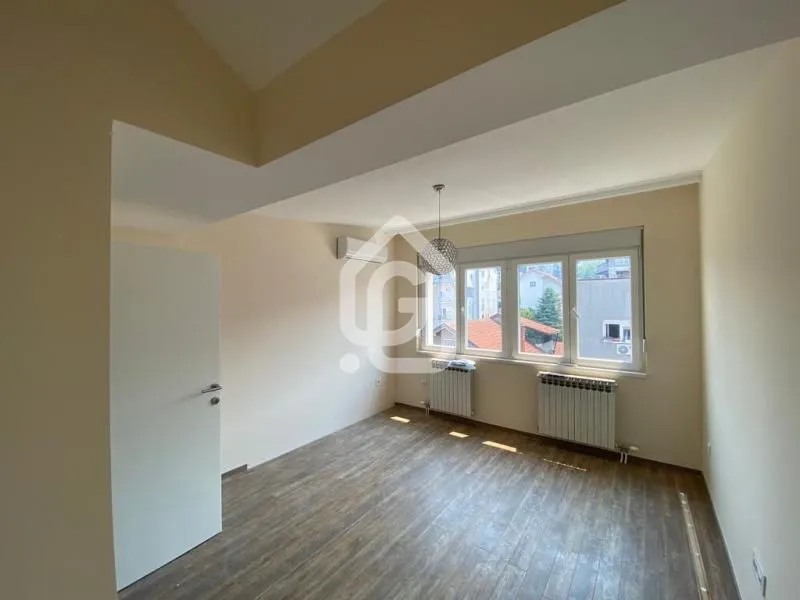 Prodaja, trosoban stan, 108m², Centar Sve Podlokacije, Beograd
