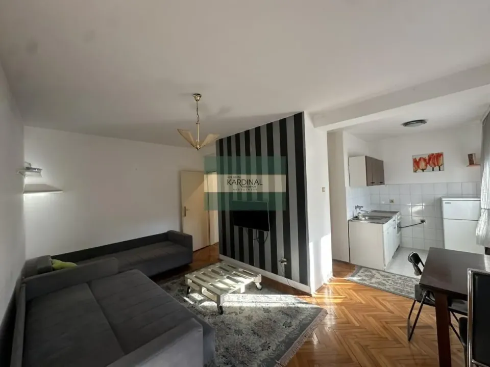 Rent, one bedroom apartment, 30m², Bubanj, Kragujevac