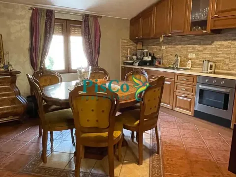 Sale, house, 165m², Cetinje, Crna Gora - image 12