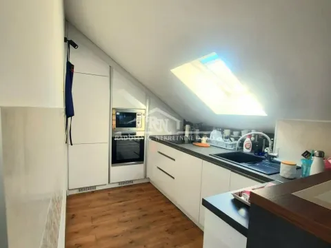 Prodaja, četvorosoban stan, 102m², Golf Naselje, Beograd - image 7