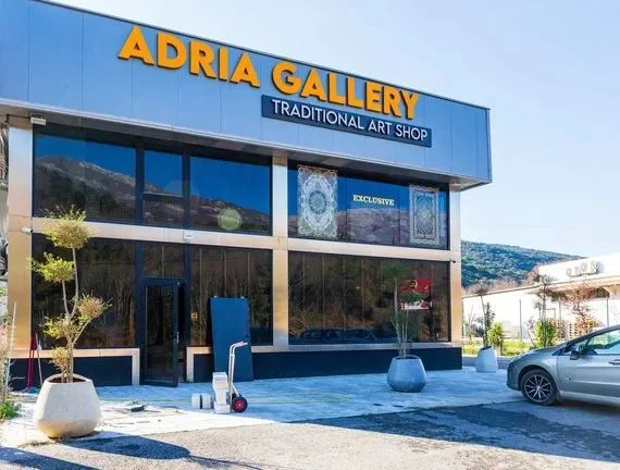 Sale, office space, 615m², Radanovići, Kotor