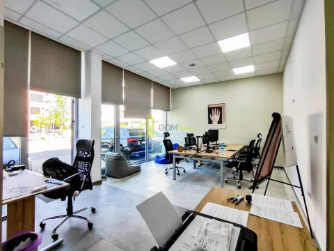 Izdavanje, poslovni prostor, 129m², Dalmatinska ulica, Podgorica - image 4