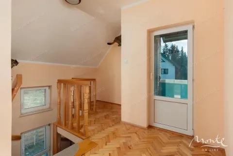 Prodaja, kuća, 200m², Žabljak, Crna Gora - image 14