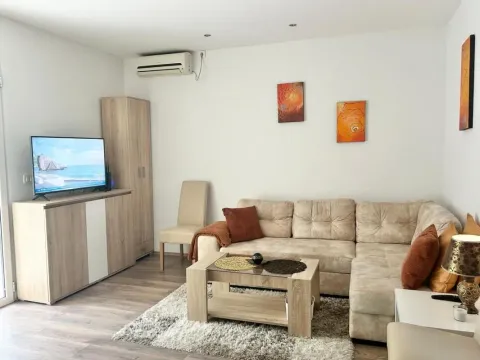 Sale, three bedroom apartment, 88m², Babilonija, Budva - image 8