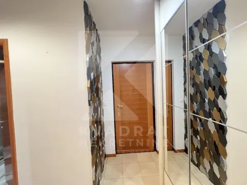 Izdavanje, jednosoban stan, 54m², Preko Morače, Podgorica - image 11