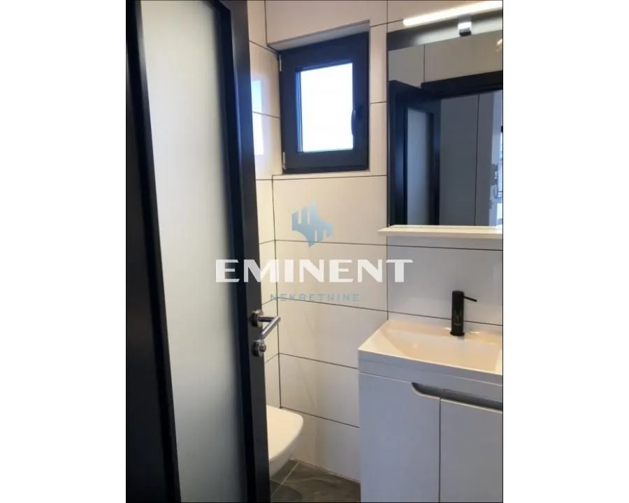 Rent, two bedroom apartment, 43m², Stari Grad, Beograd