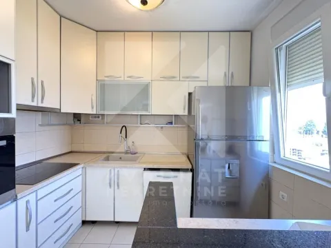 Prodaja, trosoban stan, 89m², Tuški Put, Podgorica - image 2