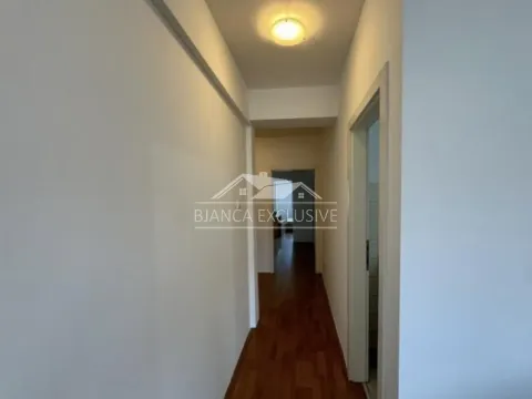 Prodaja, četvorosoban stan, 90m², Đeram Pijaca, Beograd - image 4