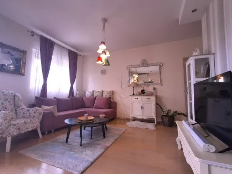 Rent, apartment, 55m², City Kvart, Podgorica - image 3