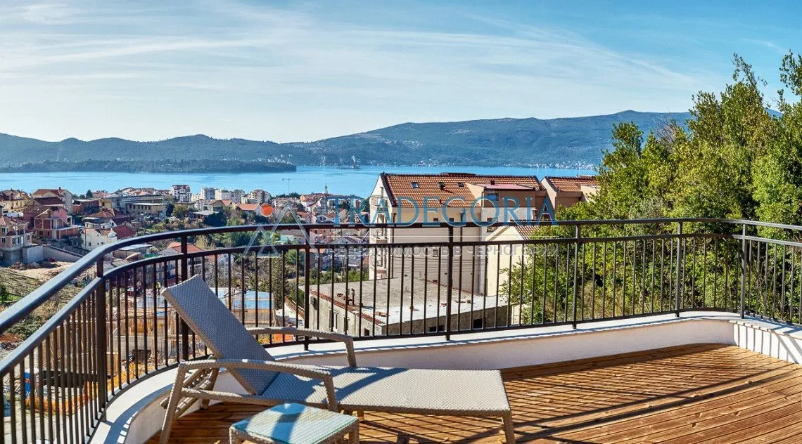 Prodaja, kuća, 180m², Tivat, Crna Gora