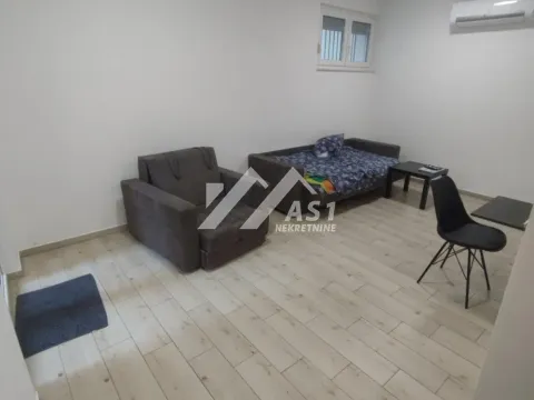 Izdavanje, stan, 32m², Centar, Novi Sad - image 5