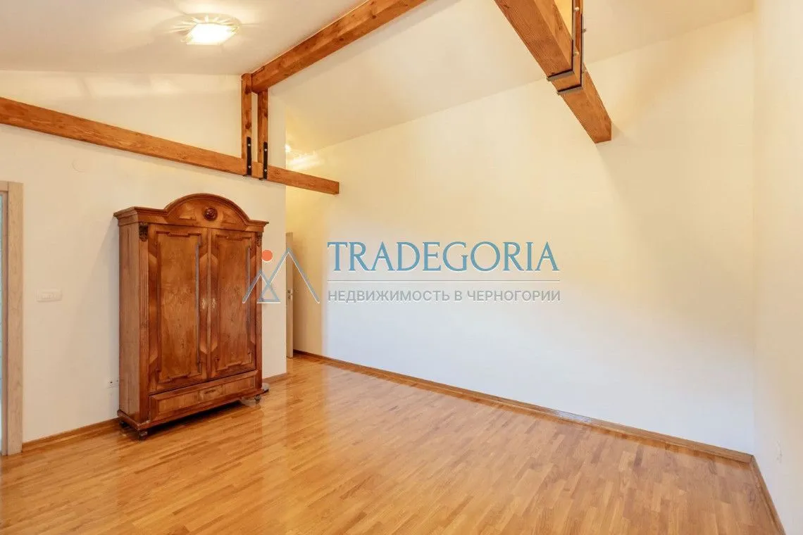 Prodaja, kuća, 176m², Krimovica, Kotor
