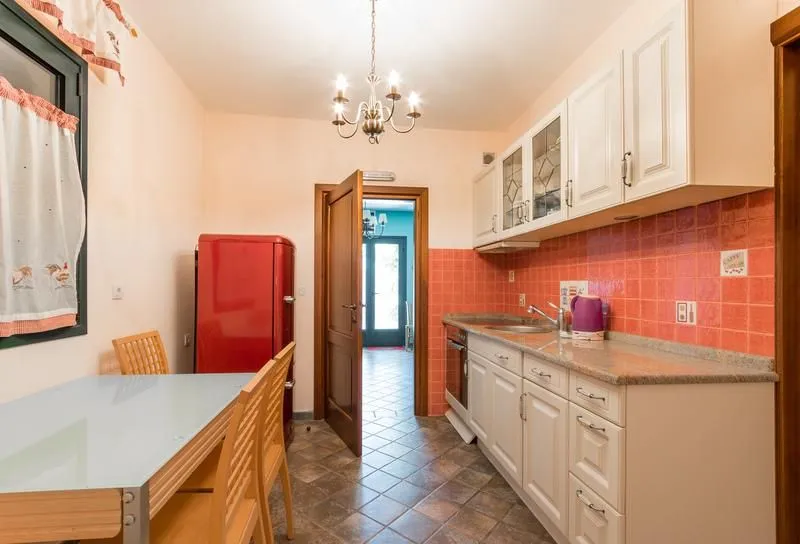 Sale, house, 365m², Dobrota, Kotor