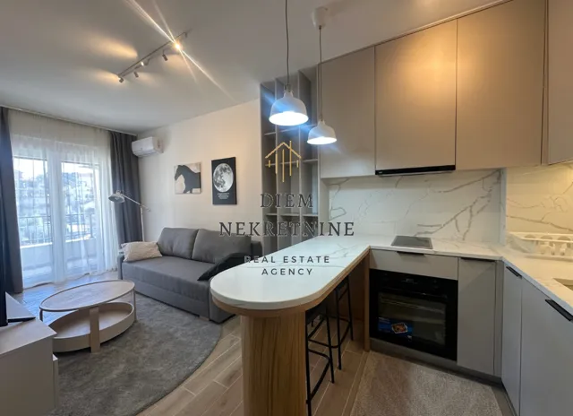 Prodaja, garsonjera, 25m², Pod Kuk, Tivat
