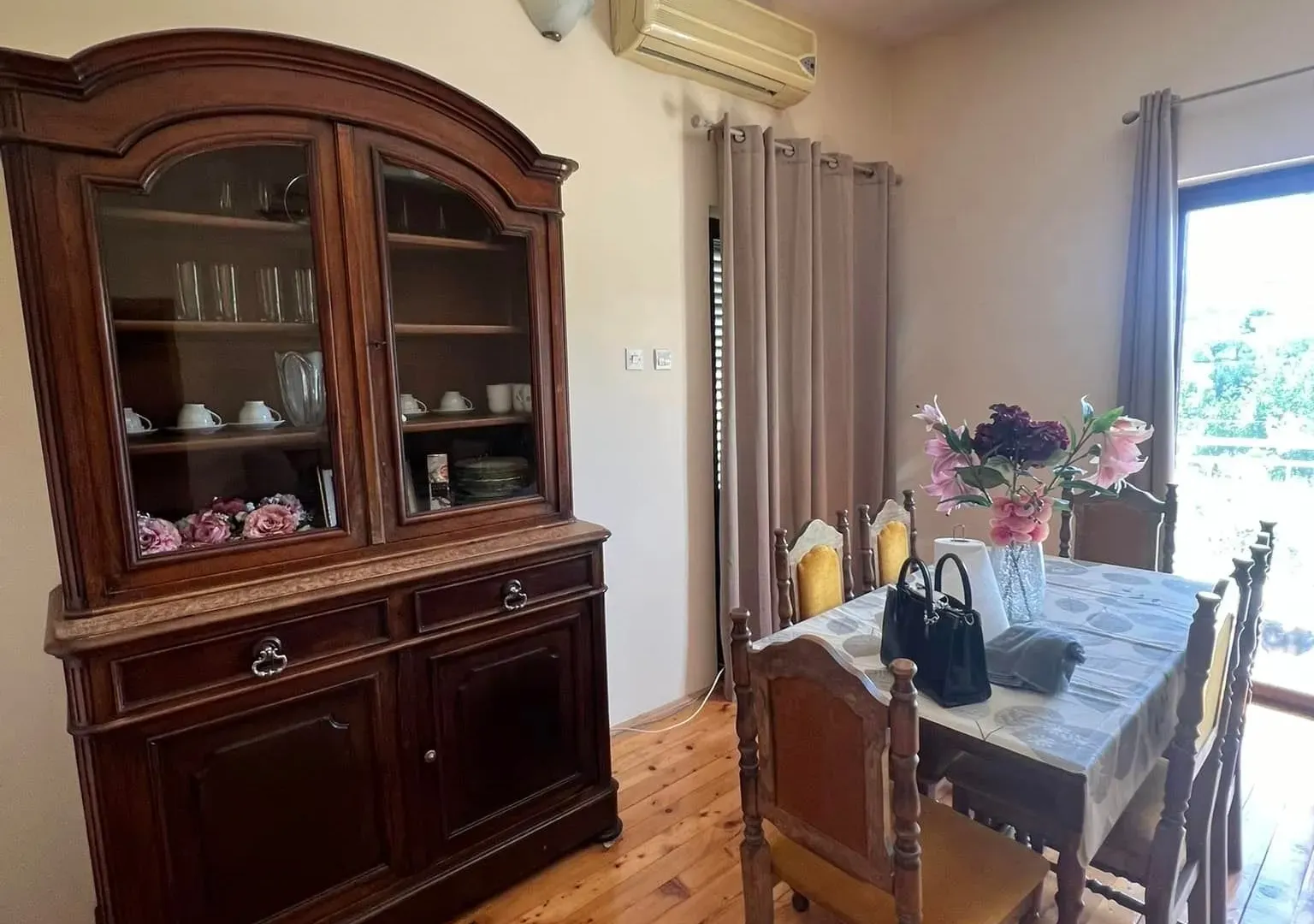 Sale, house, 190m², Ulcinj, Crna Gora