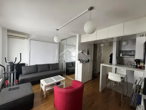 Prodaja, jednosoban stan, 31m², Belvil, Beograd - image 4