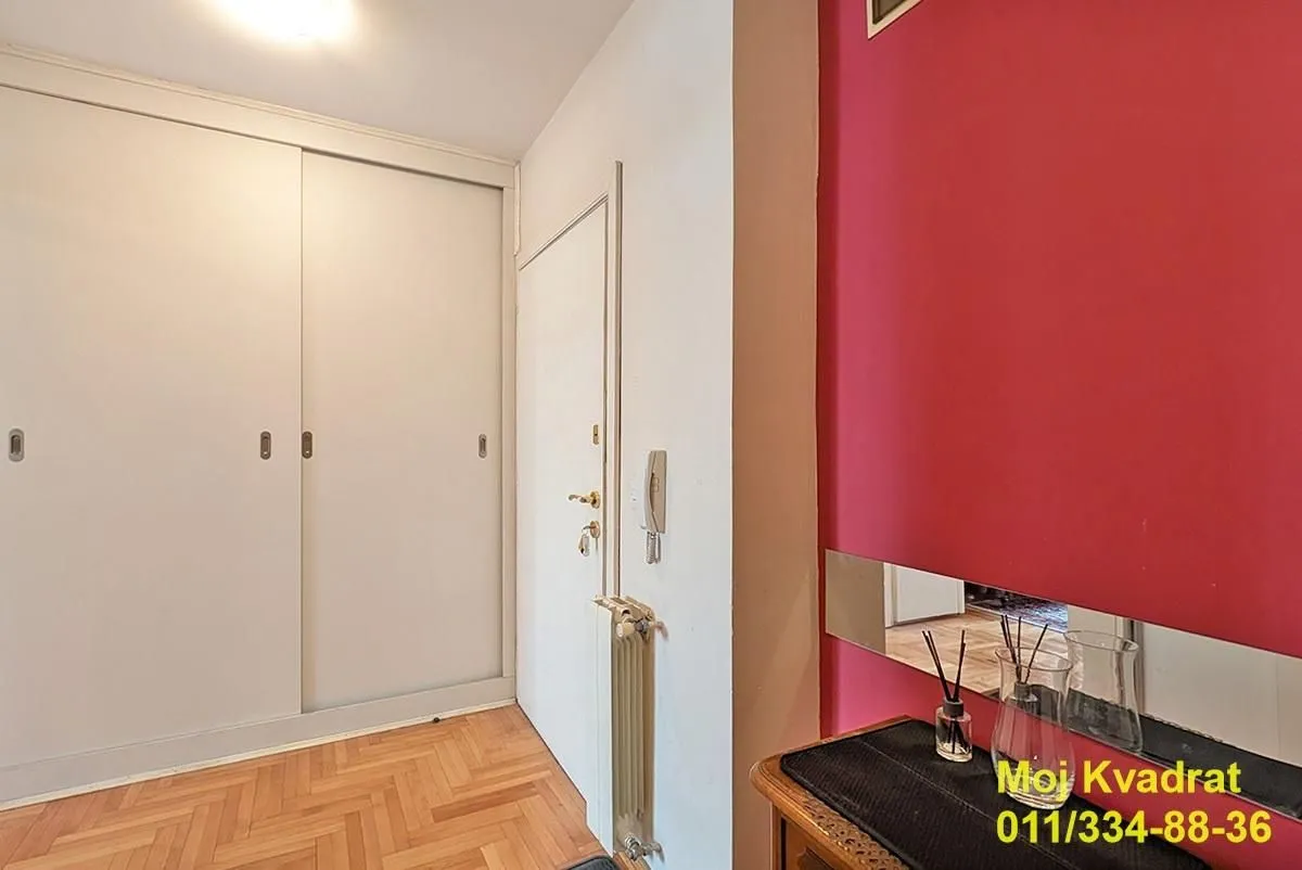 Prodaja, dvosoban stan, 42m², Savski Venac, Beograd