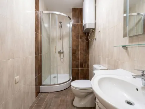 Rent, one bedroom apartment, 48m², Golubovina, Budva - image 5