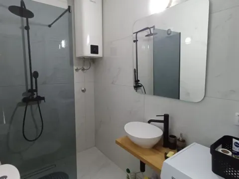 Prodaja, dvosoban stan, 58m², Ulcinj, Crna Gora - image 6