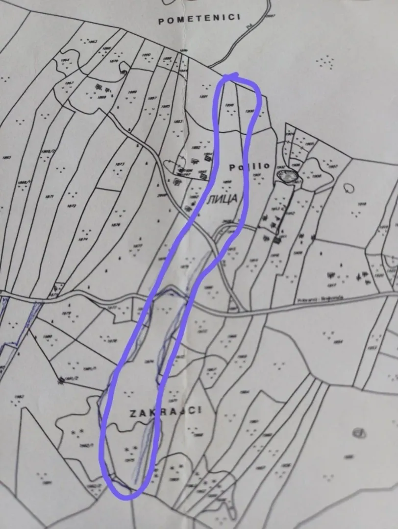 Katastarski plan sa označenom parcelom.