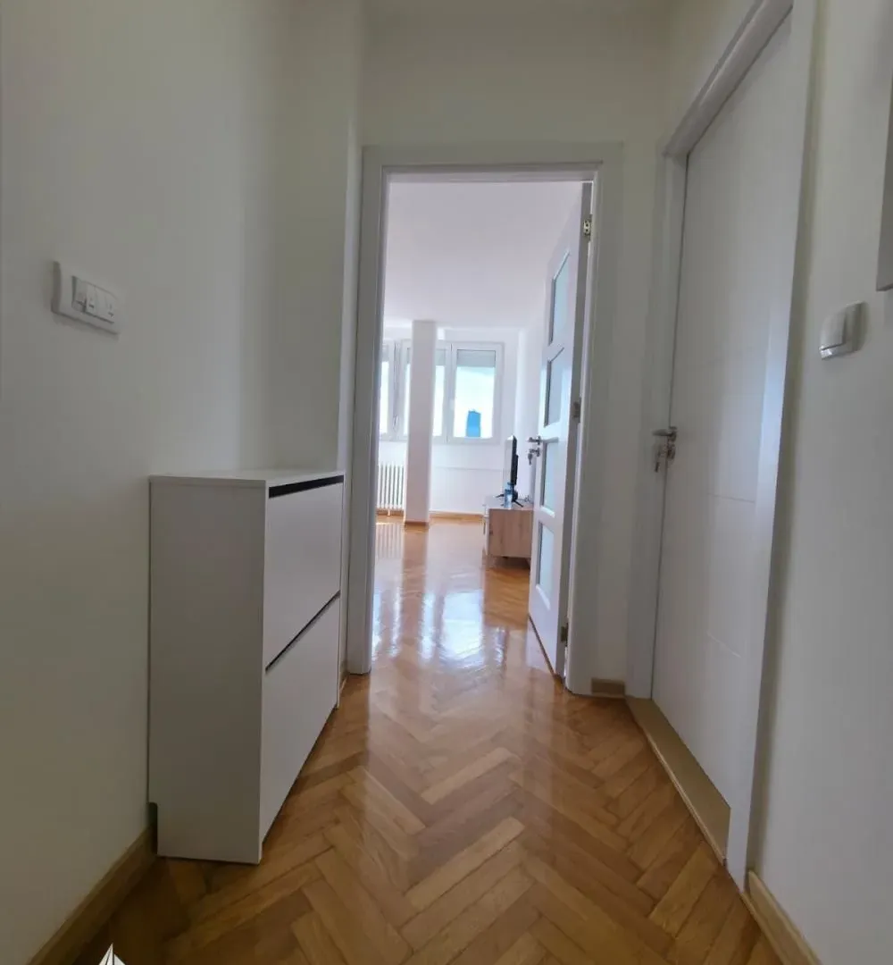 Rent, two bedroom apartment, 41m², Novi Beograd Blok 1 Fontana, Novi Beograd Sve Podlokacije