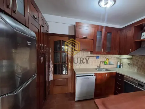 Sale, three bedroom apartment, 130m², Gorica C, Podgorica - image 11