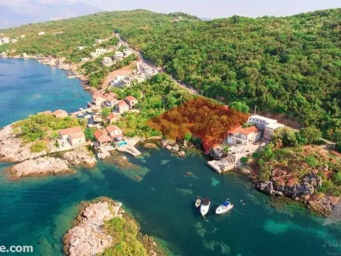 Sale, land lot, 1506m², Tivat, Crna Gora - image 1