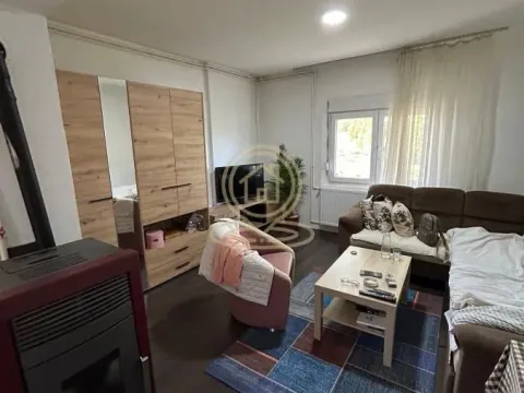 Prodaja, kuća, 100m², Umčari, Grocka - image 10