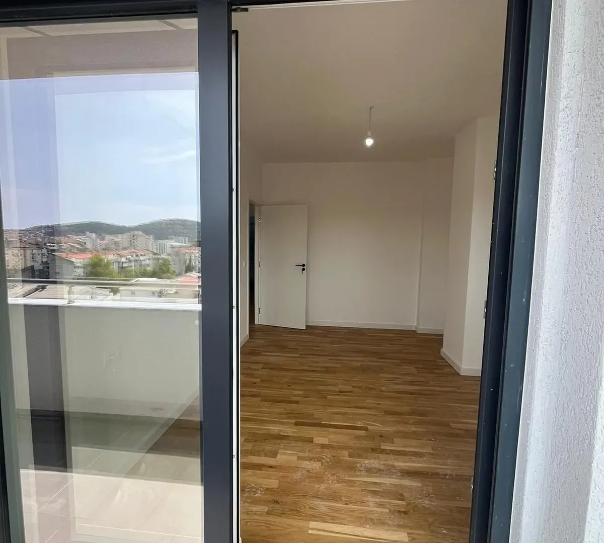 Prodaja, stan, 110m², Bar, Crna Gora