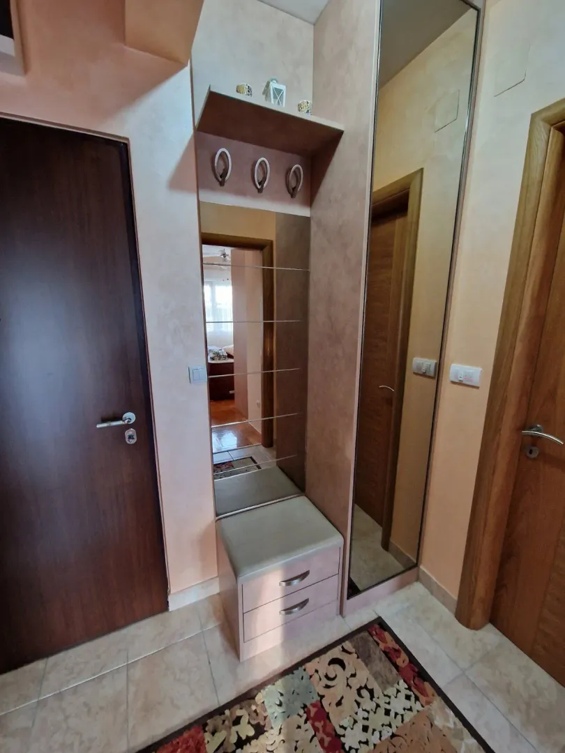 Prodaja, jednosoban stan, 45m², Stari Aerodrom, Podgorica