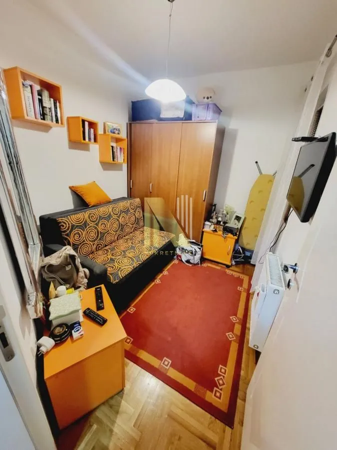Prodaja, dvosoban stan, 40m², Stari grad, Novi Sad