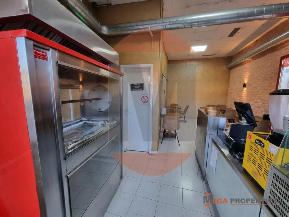 Rent, office space, 48m², Kluz, Zvezdara Sve Podlokacije