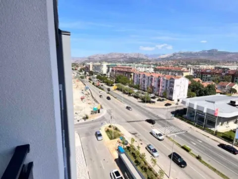 Prodaja, dvosoban stan, 106m², Stari Aerodrom, Podgorica - image 2