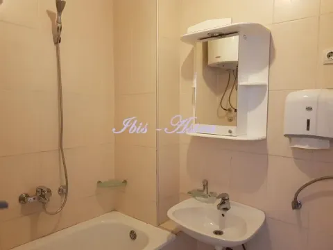 Izdavanje, poslovni prostor, 387m², Savski Venac, Beograd - image 17