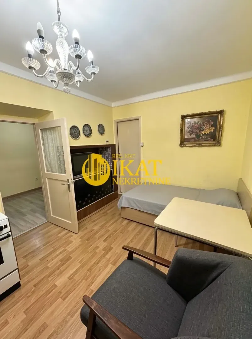 Prodaja, jednosoban stan, 31m², Severni Bulevar, Zvezdara Sve Podlokacije