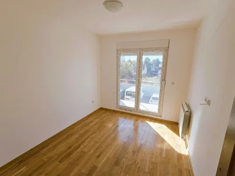 Prodaja, dvosoban stan, 63m², Batajnica, Beograd - image 12