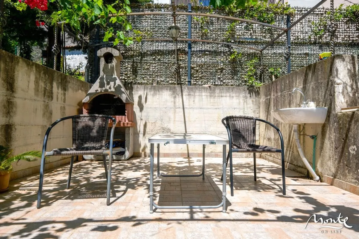 Prodaja, kuća, 316m², Tivat, Crna Gora