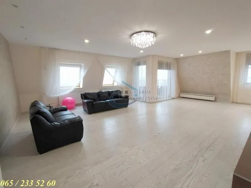 Rent, apartment, 369m², Savski Venac, Beograd