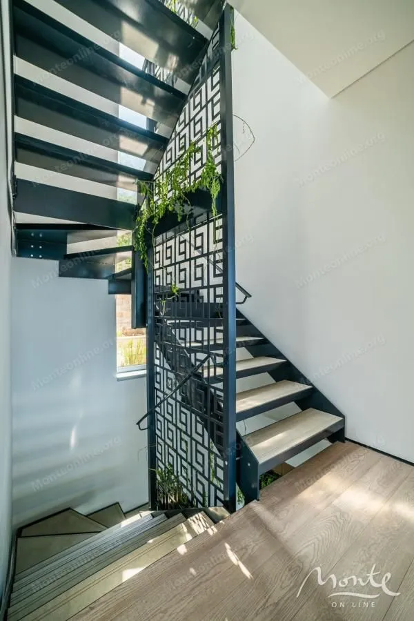 Sale, house, 227m², Tudorovići, Budva