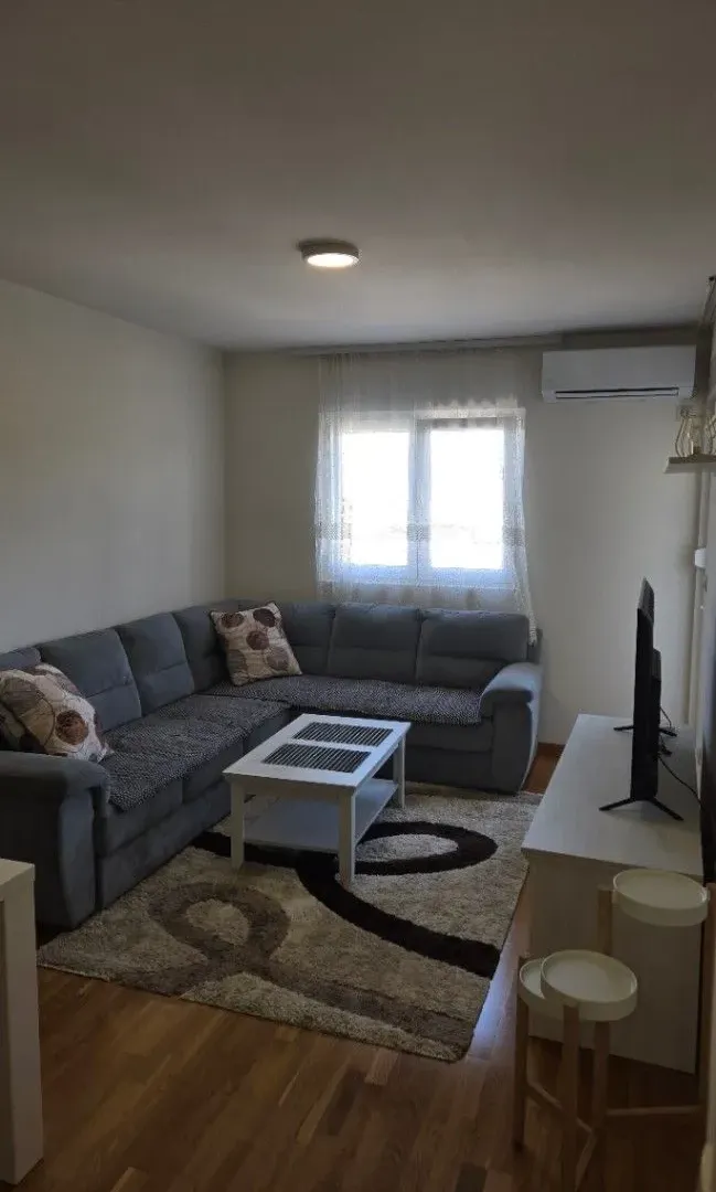Izdavanje, jednosoban stan, 44m², Zagorič, Podgorica